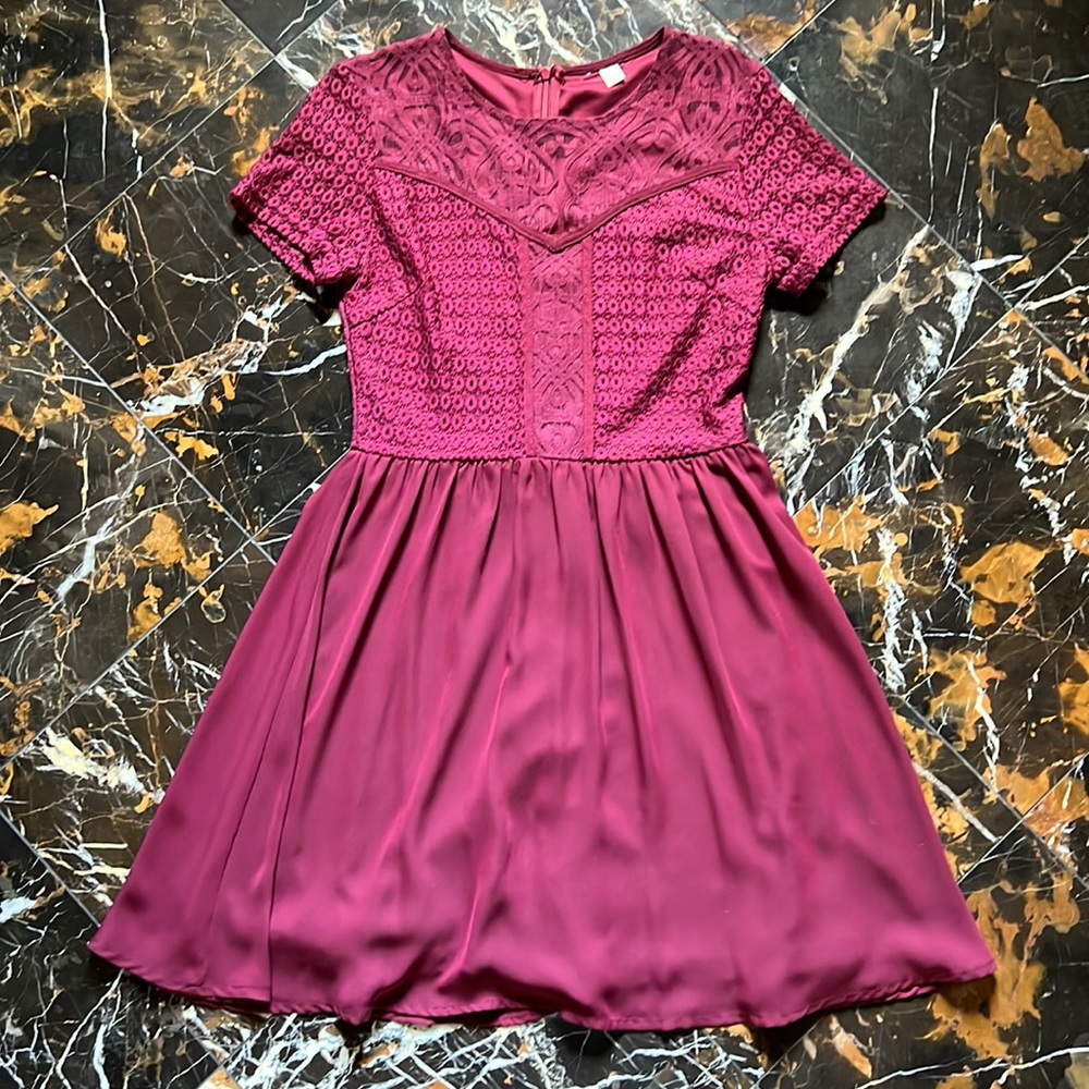 Alya Maroon Lace Dress